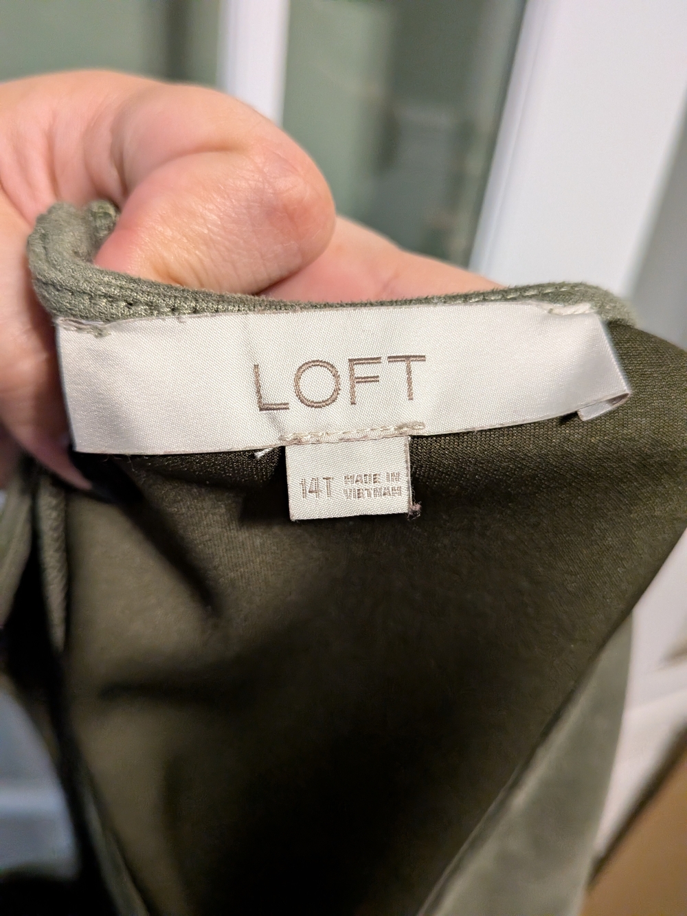 LOFT Olive Green Faux Suede V-Neck Shift Dress Womens Size 14 Tall 14T - Picture 3 of 5